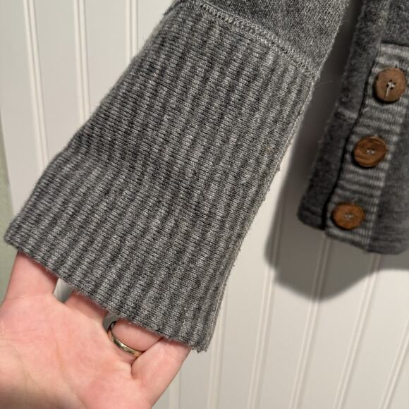 Prana Lucia Gray Funnel Neck Sweater Wool Blend Size Small - Picture 4 of 6